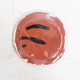 Assiette SP2418 en faïence rouge D 19cm - Multicolore d'Héloise Bariol chez Brutal Ceramics