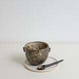 Tasse en grès noir 210ml - Chocolat beige Sonia Deleani chez Brutal Ceramics