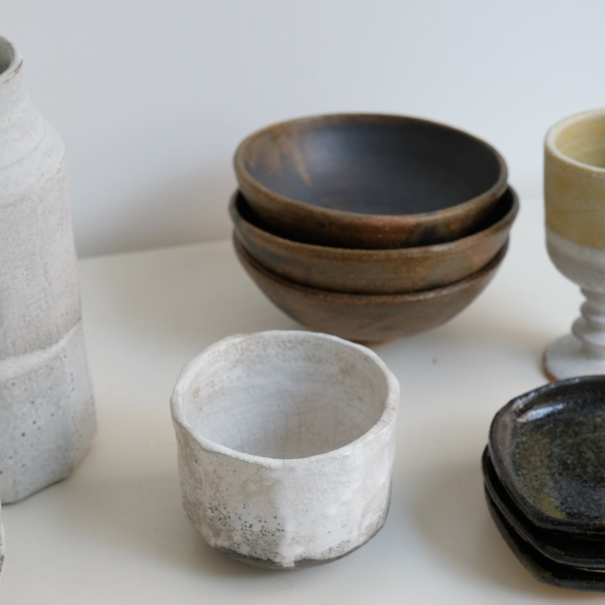 Bol en grès roux D 14cm - brun et gris mat de Yu Wen Ceramics chez Brutal Ceramics