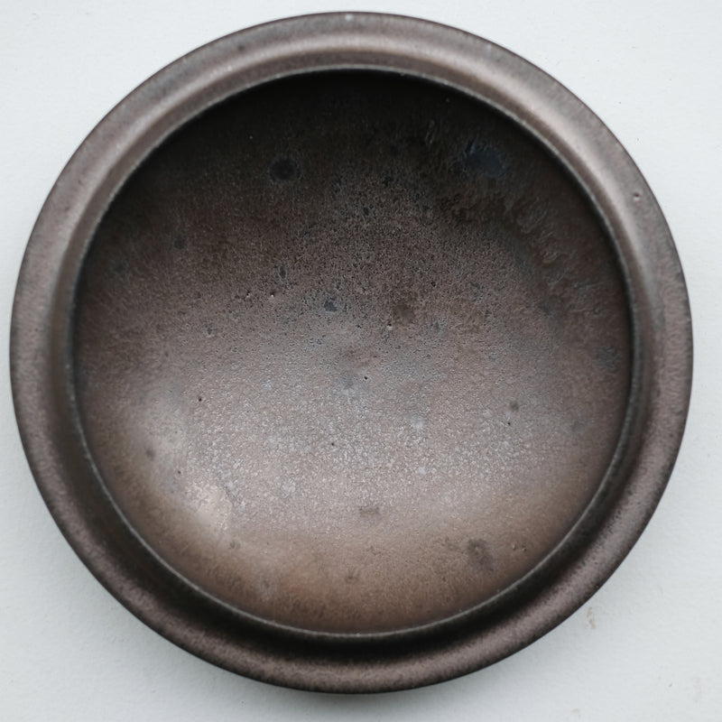 Bol en grès D 18,5cm - Noir Marron de Atsushi Funakushi chez Brutal Ceramics