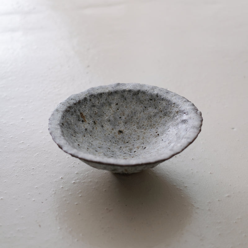 Bol en terre recoltée D 20,5cm - gris mat par Potry chez Brutal Ceramics