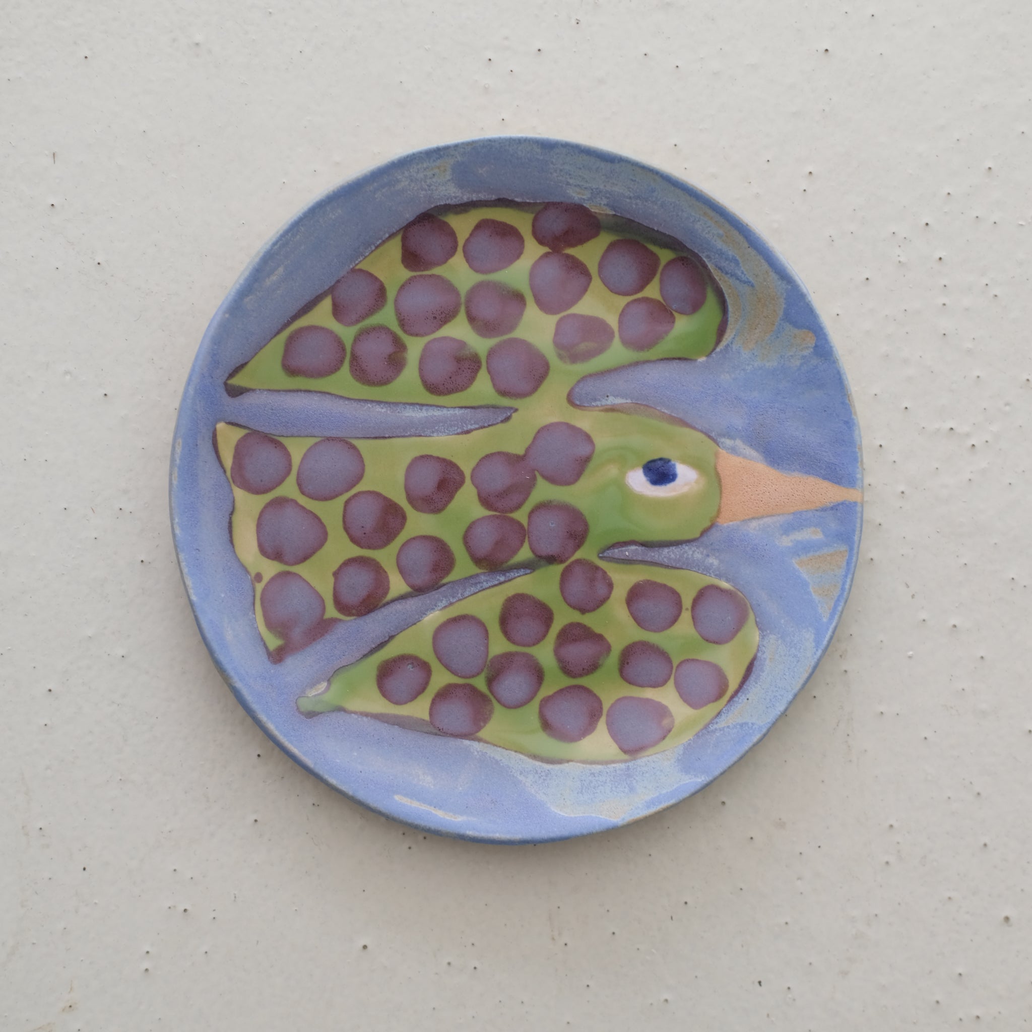 Assiette W24MY05  en grès D 18,5cm - multicolore de Marie-Yaé Suematsu chez Brutal Ceramics