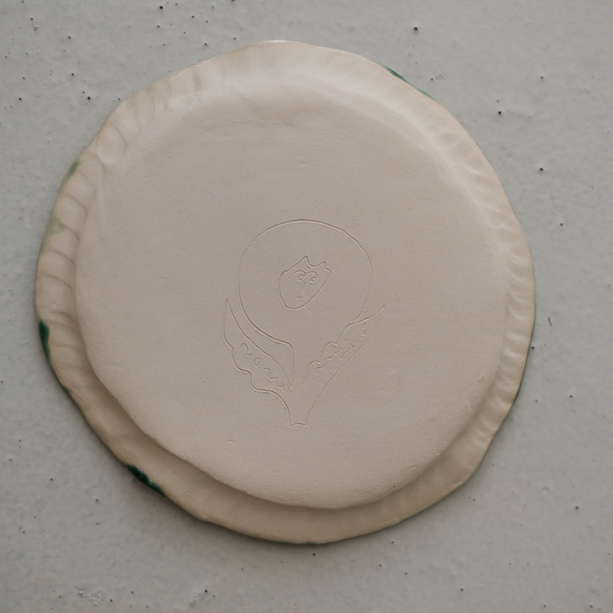 Assiette W24MY35 en grès D 16,5cm - multicolore de Marie-Yaé Suematsu chez Brutal Ceramics