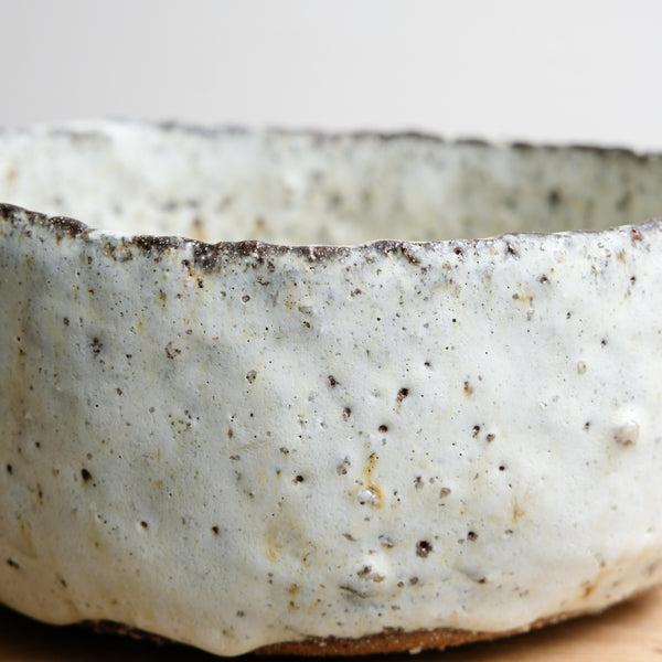 Saladier en terre recoltée D 21cm - blanc mat de Potry chez Brutal Ceramics