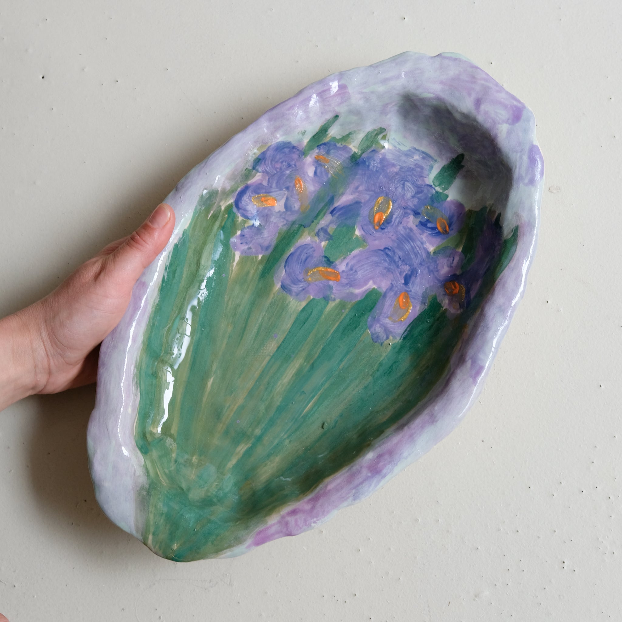 Plat SU25-03 oval en faïence L 35cm - multicolore Samantha Kerdine pour Brutal Ceramics