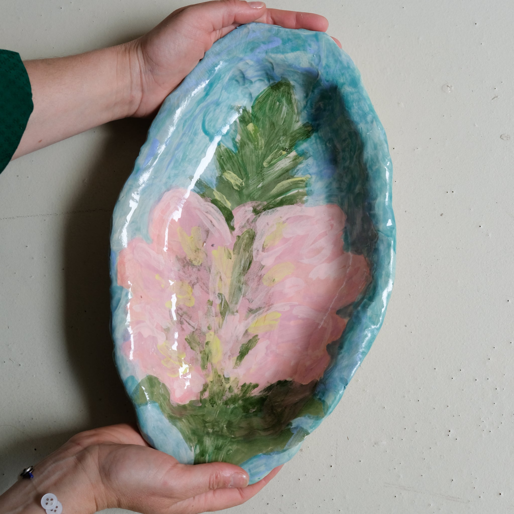 Plat SU25-04 oval en faïence L 35cm - multicolore Samantha Kerdine pour Brutal Ceramics