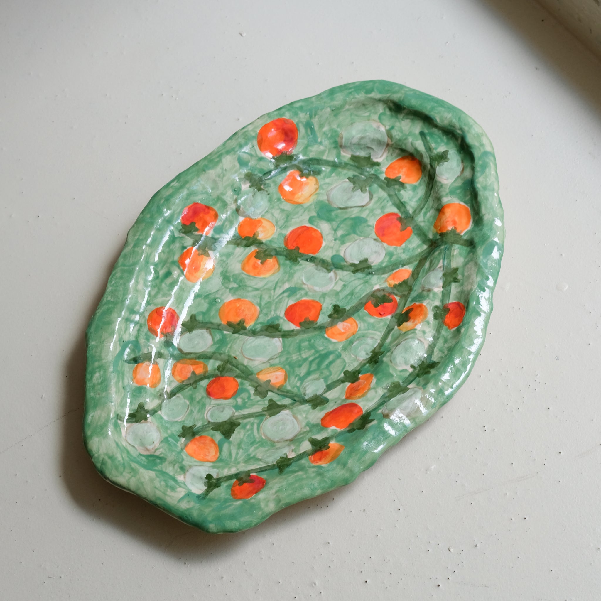 Plat SU25-01 oval en faïence L 43cm - multicolore Samantha Kerdine pour Brutal Ceramics