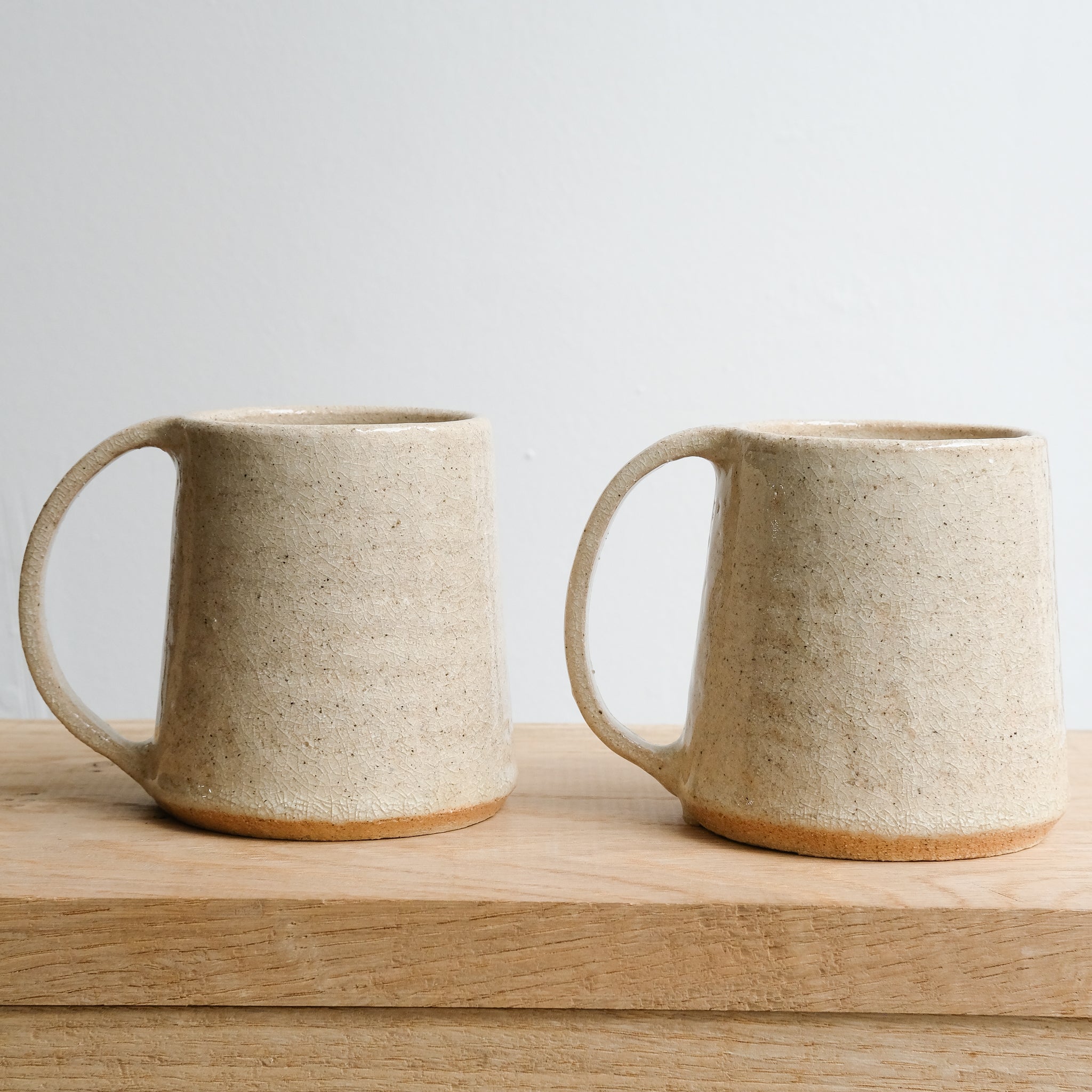 Mug en grès 200 ml - beige vanille d'Atelier Anima chez Brutal Ceramics