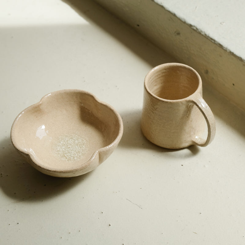 Mug en grès 200 ml - beige vanille
