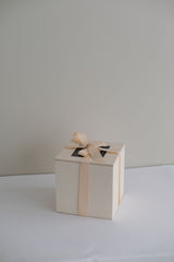 Atelier floral le 10 septembre 19.00 à 20h30 - Avant-Première Collection "Vases Ikebana" de Mano Mani avec la fleuriste japonaise Maison Lou