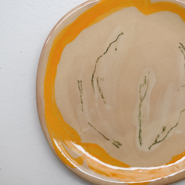 Assiette 38HB05 en faïence rouge D 19,5cm - Multicolore d'Héloise Bariol chez Brutal Ceramics