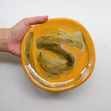 Assiette 38HB07 en faïence rouge D 19,5cm - Multicolore d'Héloise Bariol chez Brutal Ceramics