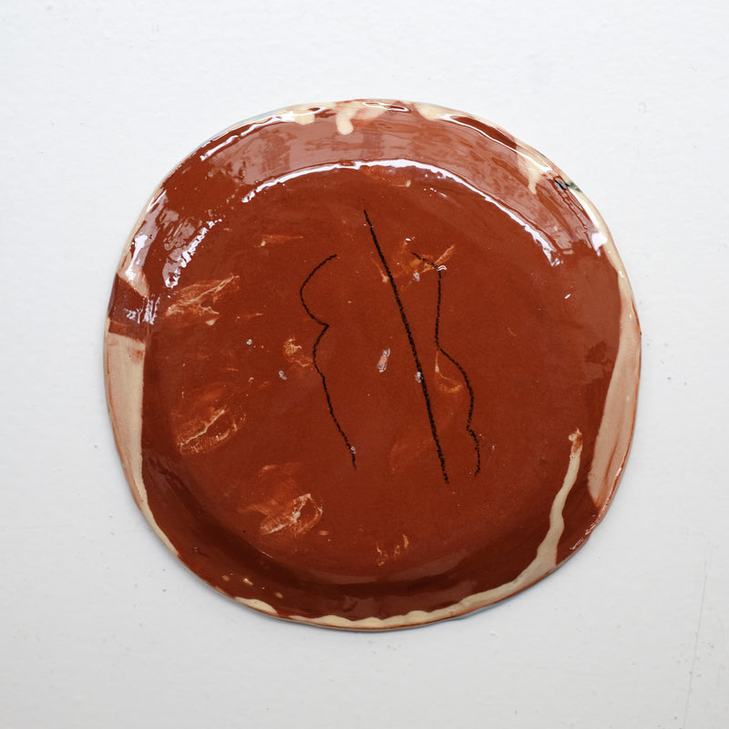 Assiette 38HB12 en faïence rouge D 19,5cm - Multicolore d'Héloise Bariol chez Brutal Ceramics