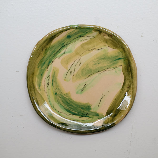 Assiette 38HB17 en faïence rouge D 19,5cm - Multicolore d'Héloise Bariol chez Brutal Ceramics