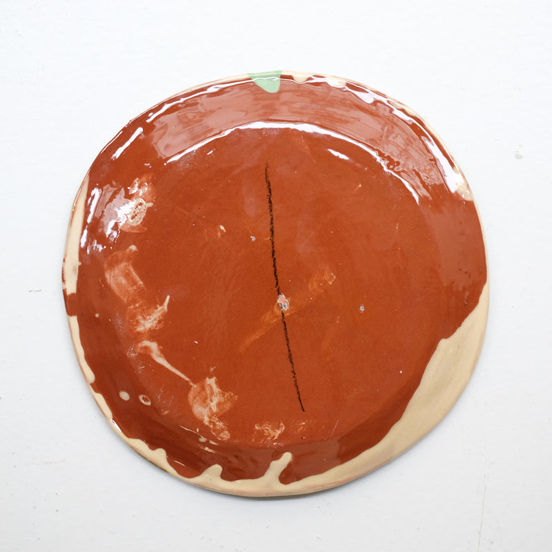 Assiette 38HB17 en faïence rouge D 19,5cm - Multicolore d'Héloise Bariol chez Brutal Ceramics