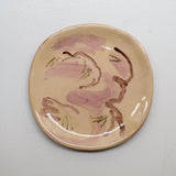 Assiette 38HB40 en faïence rouge D 19,5cm - Multicolore d'Héloise Bariol chez Brutal Ceramics