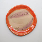 Assiette 38HB25 en faïence rouge D 19,5cm - Multicolore d'Héloise Bariol chez Brutal Ceramics