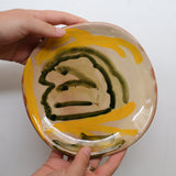 Assiette 38HB29 en faïence rouge D 19,5cm - Multicolore d'Héloise Bariol chez Brutal Ceramics