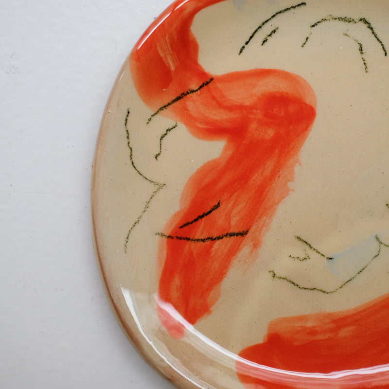 Assiette 38HB32 en faïence rouge D 19,5cm - Multicolore d'Héloise Bariol chez Brutal Ceramics