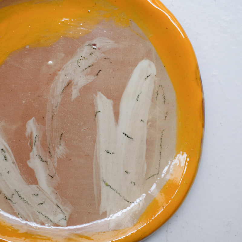 Assiette 38HB35 en faïence rouge D 19,5cm - Multicolore d'Héloise Bariol chez Brutal Ceramics
