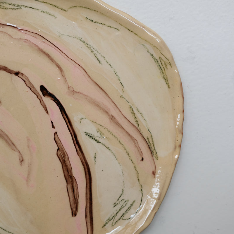 Assiette 38HB37 en faïence rouge D 25cm - Multicolore d'Héloise Bariol chez Brutal Ceramics