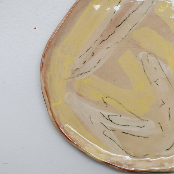 Assiette 38HB40 en faïence rouge D 25cm - Multicolore d'Héloise Bariol chez Brutal Ceramics