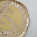 Assiette 38HB40 en faïence rouge D 25cm - Multicolore d'Héloise Bariol chez Brutal Ceramics