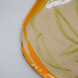 Assiette 38HB44 en faïence rouge D 25cm - Multicolore d'Héloise Bariol chez Brutal Ceramics