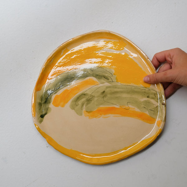 Assiette 38HB49 en faïence rouge D 25cm - Multicolore d'Héloise Bariol chez Brutal Ceramics