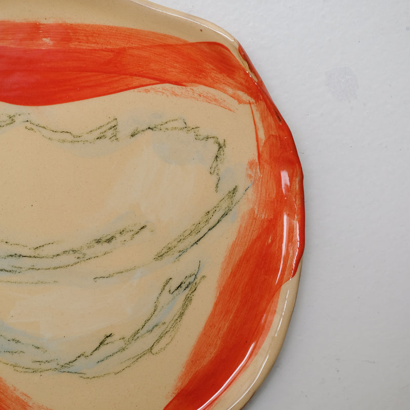 Assiette 38HB50 en faïence rouge D 25cm - Multicolore d'Héloise Bariol chez Brutal Ceramics