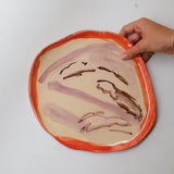 Assiette 38HB54 en faïence rouge D 25cm - Multicolore d'Héloise Bariol chez Brutal Ceramics