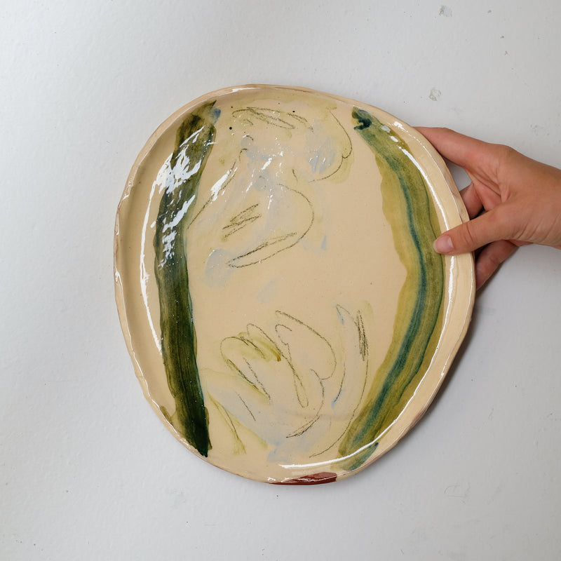 Assiette 38HB59 en faïence rouge D 25cm - Multicolore d'Héloise Bariol chez Brutal Ceramics