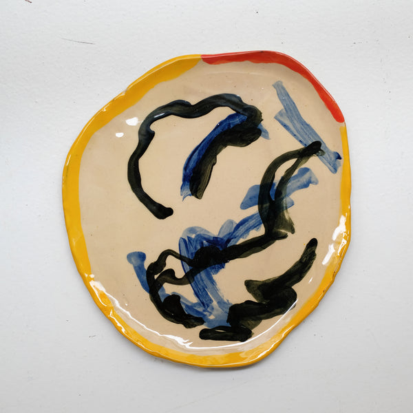 Assiette 38HB61 en faïence rouge D 25cm - Multicolore d'Héloise Bariol chez Brutal Ceramics