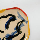 Assiette 38HB61 en faïence rouge D 25cm - Multicolore d'Héloise Bariol chez Brutal Ceramics