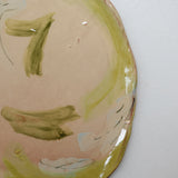 Assiette 38HB62 en faïence rouge D 25cm - Multicolore d'Héloise Bariol chez Brutal Ceramics