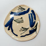 Assiette 38HB66 en faïence rouge D 25cm - Multicolore d'Héloise Bariol chez Brutal Ceramics