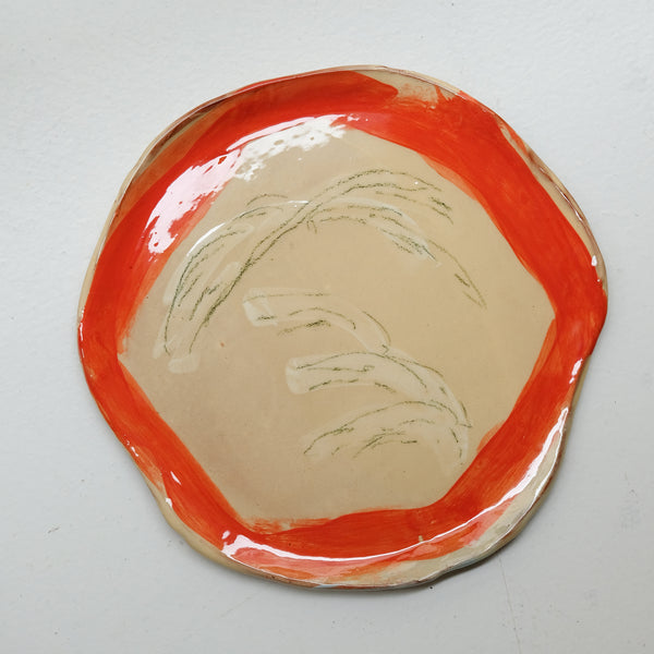 Assiette 38HB69 en faïence rouge D 25cm - Multicolore d'Héloise Bariol chez Brutal Ceramics