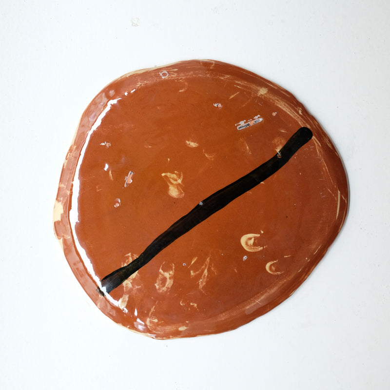 Assiette 38HB70 en faïence rouge D 25cm - Multicolore d'Héloise Bariol chez Brutal Ceramics