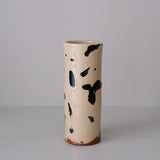 Vase 09 en faïence rouge H 23cm - Multicolore d'Héloise Bariol chez Brutal Ceramics