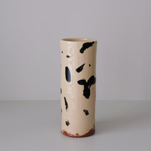 Vase 09 en faïence rouge H 23cm - Multicolore d'Héloise Bariol chez Brutal Ceramics