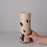 Vase 09 en faïence rouge H 23cm - Multicolore d'Héloise Bariol chez Brutal Ceramics