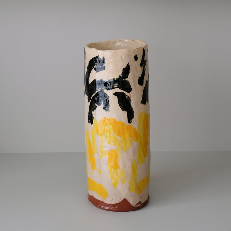 Vase en faïence rouge H 37,5cm - Multicolore d'Héloise Bariol chez Brutal Ceramics