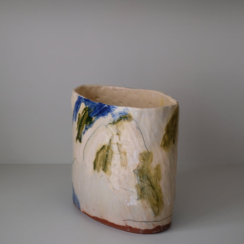 Vase en faïence rouge H 28cm d'Héloise Bariol chez Brutal Ceramics