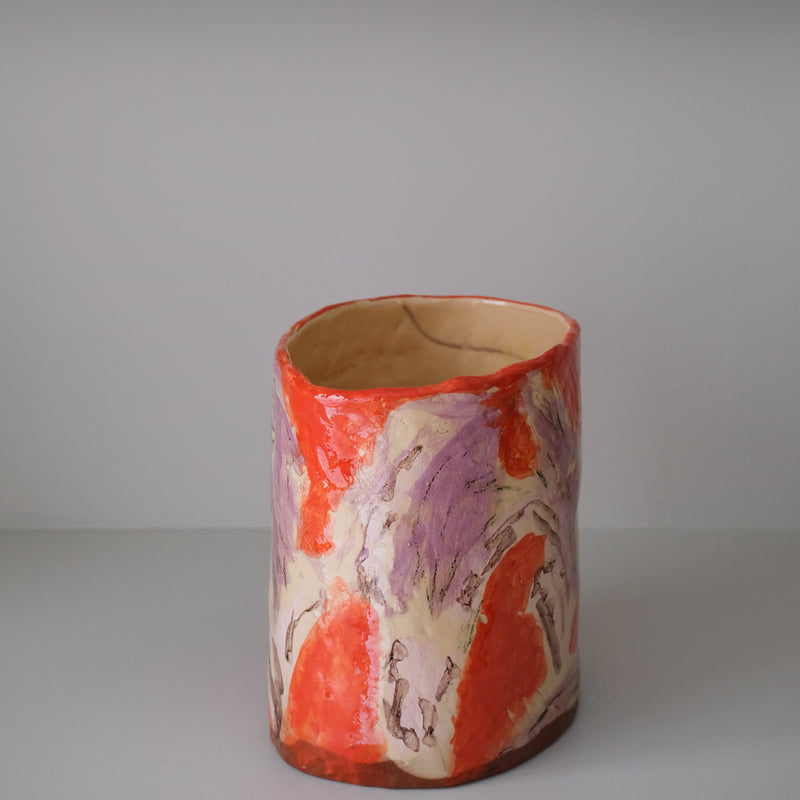 Vase en faïence rouge H 26,5cm d'Héloise Bariol chez Brutal Ceramics