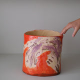 Vase en faïence rouge H 26,5cm d'Héloise Bariol chez Brutal Ceramics