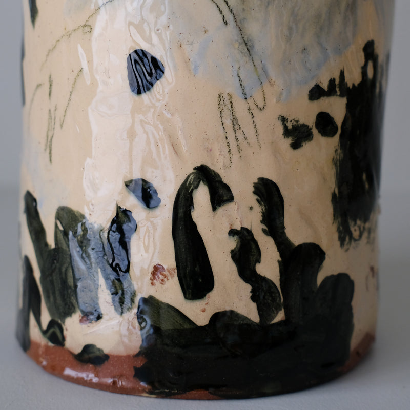 Vase en faïence rouge H 31cm d'Héloise Bariol chez Brutal Ceramics