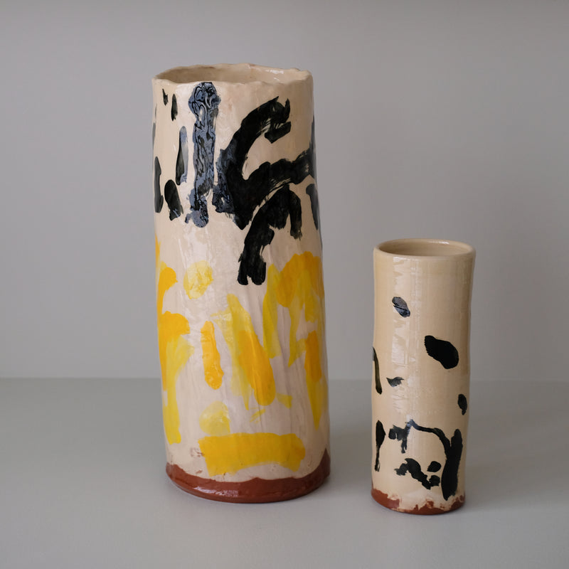 Vase 09 en faïence rouge H 23cm - Multicolore d'Héloise Bariol chez Brutal Ceramics