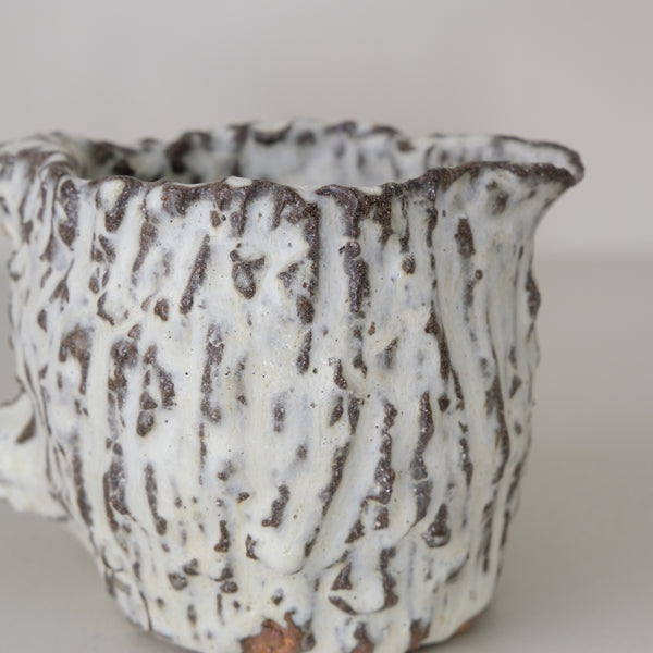 Pichet 02 en terre recoltée 400ml - blanc mat de Potry chez Brutal Ceramics