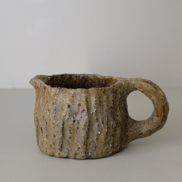 Pichet 01 en terre recoltée 440ml cuisson feu - brun chez Brutal Ceramics