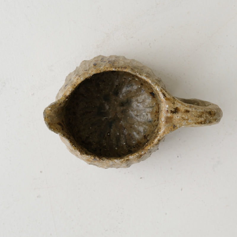 Pichet 01 en terre recoltée 440ml cuisson feu - brun chez Brutal Ceramics